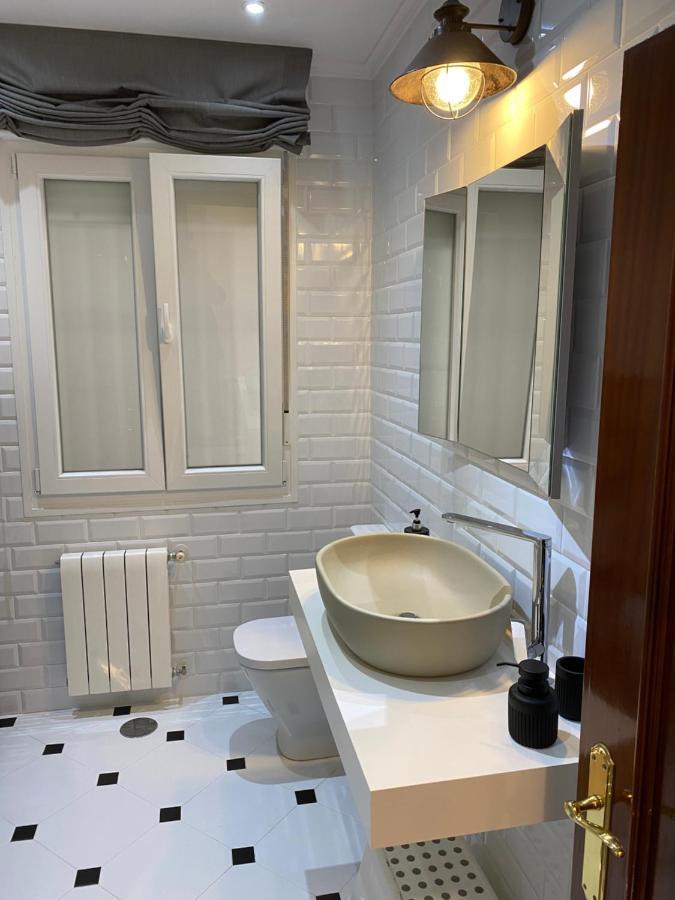 Precioso Y Confortable Piso En El Casco Histórico Apartamento