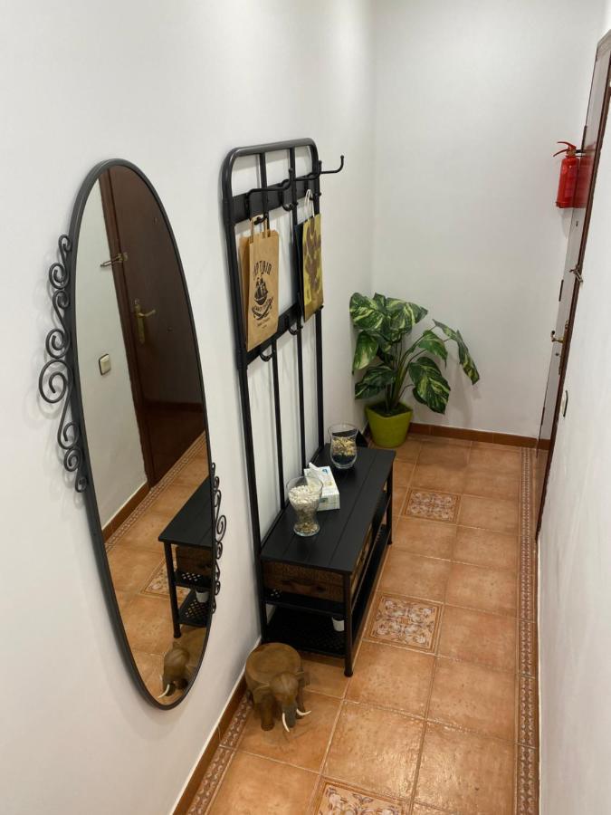 Precioso Y Confortable Piso En El Casco Histórico Apartamento *